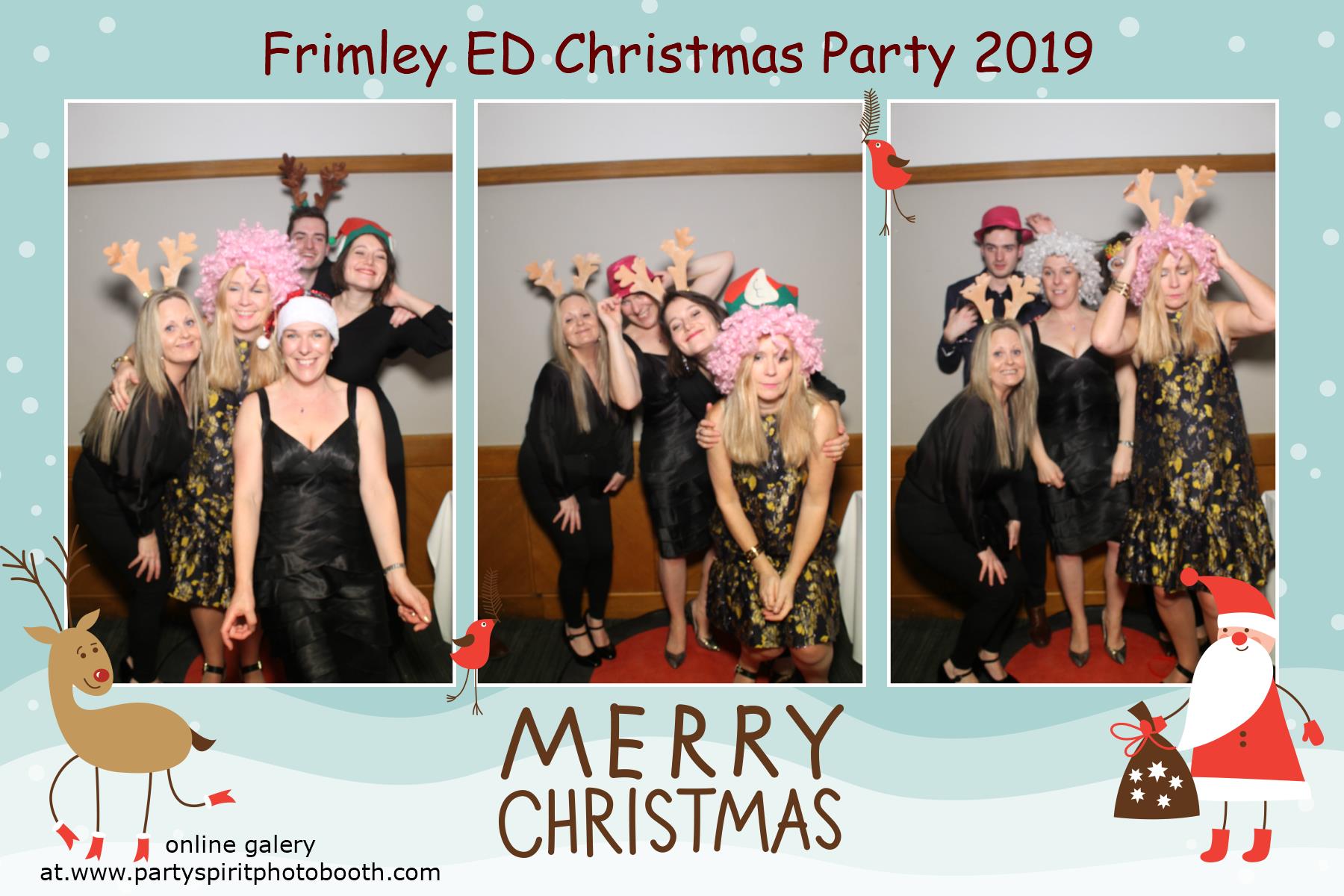 Christmas Party | View more photos from the event at gallery.partyspiritphotobooth.com/u/PartySpiritPhotoBooth/Christmas-Party-1